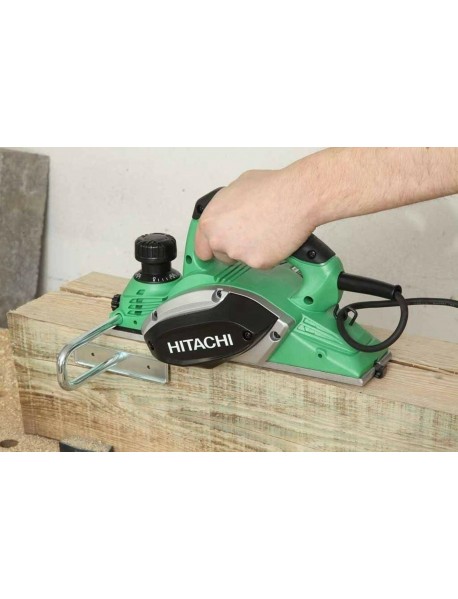 Hitachi P20ST 580Watt Profesyonel Planya